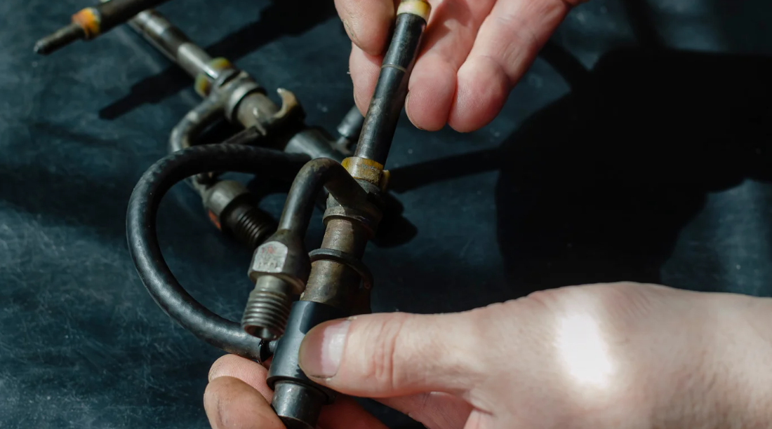 À quelle fréquence faut-il nettoyer les injecteurs de carburant pour l'entretien